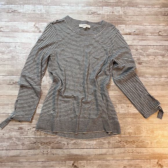 LOFT Sweaters - 💚Loft sweater